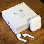 ⁦Apple AirPods 2 ابل ايربود 2⁩ - الصورة ⁦2⁩