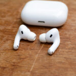 ⁦Apple AirPods Pro ابل ايربود برو⁩ - الصورة ⁦2⁩
