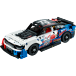 ⁦LEGO Technic NASCAR Next Gen Chevrolet Camaro ليجو تكنيك ناسكار الجيل القادم من شيفروليه كامارو⁩ - الصورة ⁦3⁩