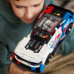 ⁦LEGO Technic NASCAR Next Gen Chevrolet Camaro ليجو تكنيك ناسكار الجيل القادم من شيفروليه كامارو⁩ - الصورة ⁦2⁩