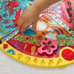 ⁦Play-Doh Fold & Go Playmat Starter Set بلاي دوه مجموعة حصيرة اللعب القابلة للطي والتنقل⁩ - الصورة ⁦9⁩