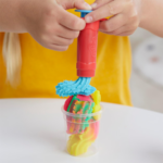 ⁦Play-Doh Smoothie Blender بلاي دوه خلاط العصائر⁩ - الصورة ⁦3⁩