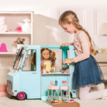 ⁦Our Generation The Ice Cream Truck For Dolls أور جينيريشن شاحنة ايس كريم للدمى⁩ - الصورة ⁦4⁩