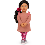 ⁦Our Generation Rosalia 18 Inch Beauty and Fashion Doll دمية أور جينيريشن روزاليا 18 إنش للأناقة والجمال⁩ - الصورة ⁦4⁩