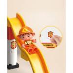 ⁦Large Fire Station Building Blocks Set – Rescue Playset with Vehicles (173PCS) محطة الإطفاء الكبيرة القابلة للتركيب – مجموعة إنقاذ مع سيارات وإكسسوارات (173 قطعة)⁩ - الصورة ⁦7⁩