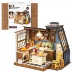 Rolife Baking Kitchen DIY Miniature House 1:18 Scale مجسم مطبخ الخَبز الكلاسيكي ثلاثي الأبعاد – DIY للكبار