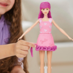 ⁦Play-Doh Barbie Hearts & Hair Doll Playset بلاي دو باربي تصميم الأزياء والشعر⁩ - الصورة ⁦6⁩