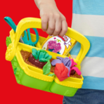 ⁦Play-Doh Blooming Flowers Playset بلاي دو مجموعة حديقة الزهور الإبداعية⁩ - الصورة ⁦3⁩