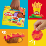 ⁦Play-Doh Grill Fun Playset بلاي دو مجموعة الشواء والبرغر الممتعة⁩ - الصورة ⁦2⁩