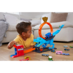 ⁦Hot Wheels City T-Rex Loop Stunt & Race Playset هوت ويلز مدينة الديناصور T-Rex – مسار سباق مع حلقة دوران عملاقة⁩ - الصورة ⁦2⁩