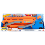 Hot Wheels Speed Track Transporter Hauler & Raceway Playset هوت ويلز ناقلة السيارات السريعة مع مسار سباق قابل للتحول