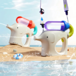 ⁦Mideer Squirt Elephant Water Gun – Blue / Red MD1440 / MD1441 ميدير – مسدس الماء الفيل المرشوش – أزرق / أحمر⁩ - الصورة ⁦3⁩