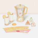 ⁦TOOKY TOY Wooden Blender Set TP545 – خلاط الأطفال الخشبي مع الإكسسوارات⁩ - الصورة ⁦2⁩