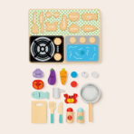 ⁦TOOKY TOY Wooden Kitchen Play Set TJ453 – طقم المطبخ الخشبي التفاعلي من توكي توي⁩ - الصورة ⁦3⁩