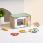 ⁦TOOKY TOY Wooden Microwave Oven Set – TP525 طقم الميكروويف الخشبي من توكي توي⁩ - الصورة ⁦4⁩